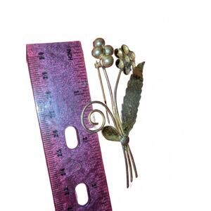 Vintage sterling silver Floral Brooch with Pearl Accents missing pearls